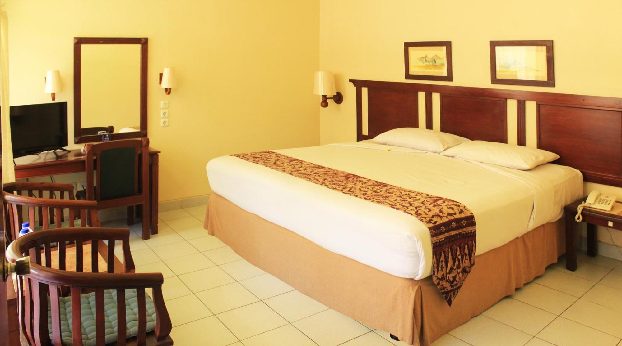 Besakih Beach Hotel Sanur Екстериор снимка